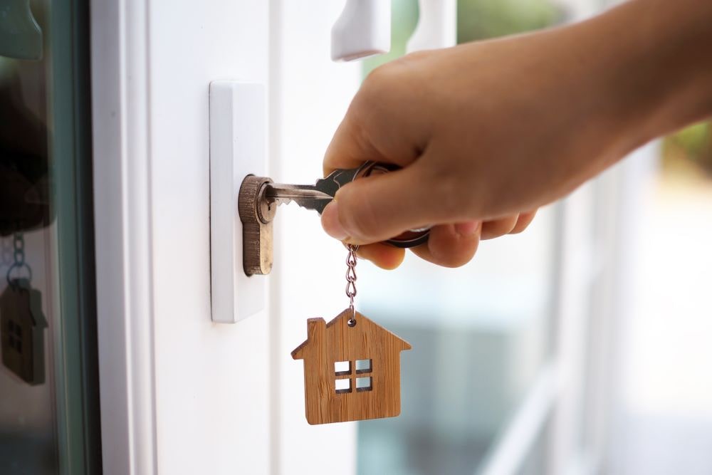 How to Lock Outdoor Gates – Gate Lock Options